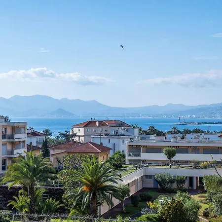 3-bedroom Sea View Terrace And Parking Cannes